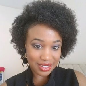 Meet your Posher, Jasmine